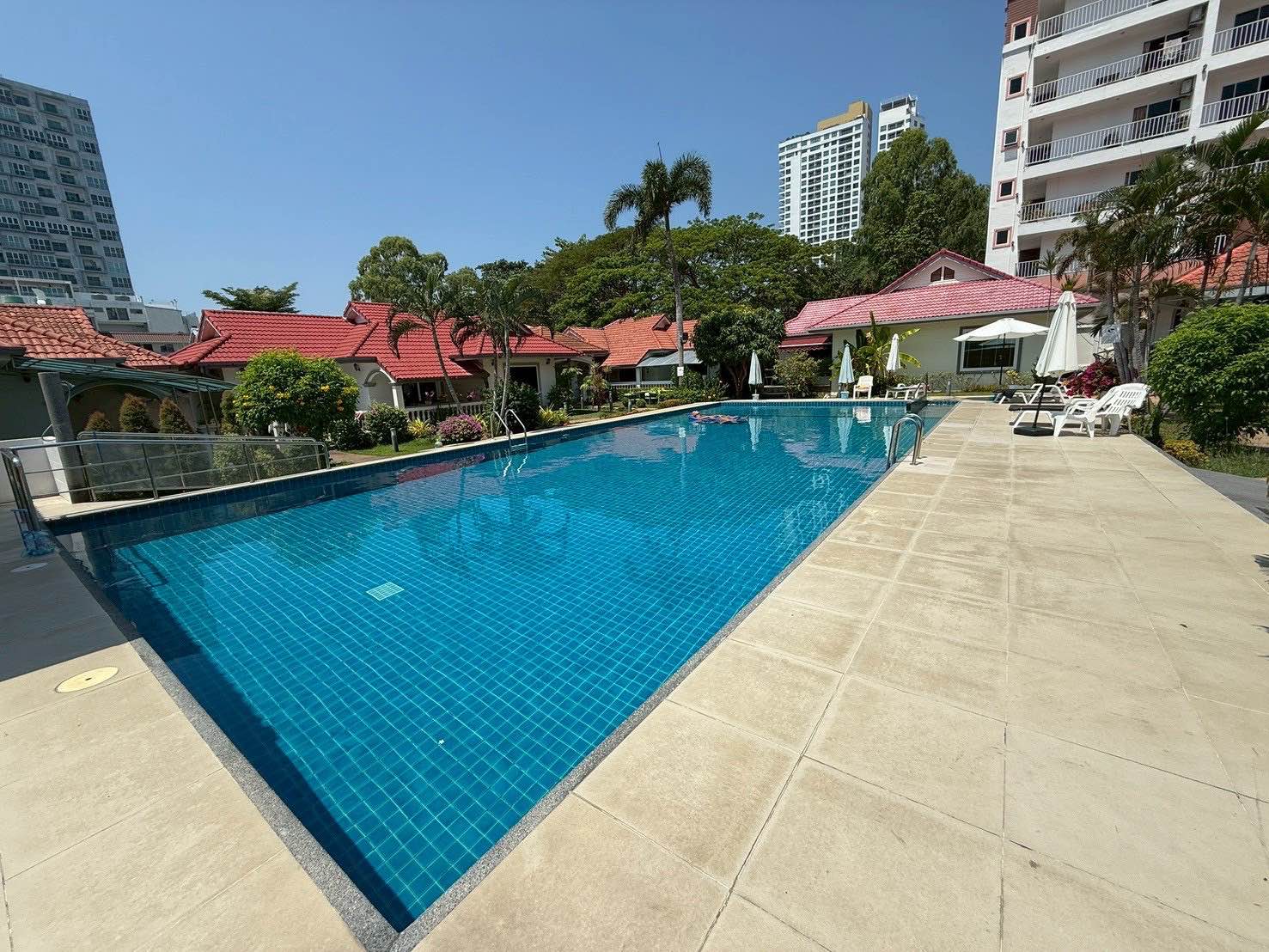 2 Bedroom House for rent in Pratumnak
