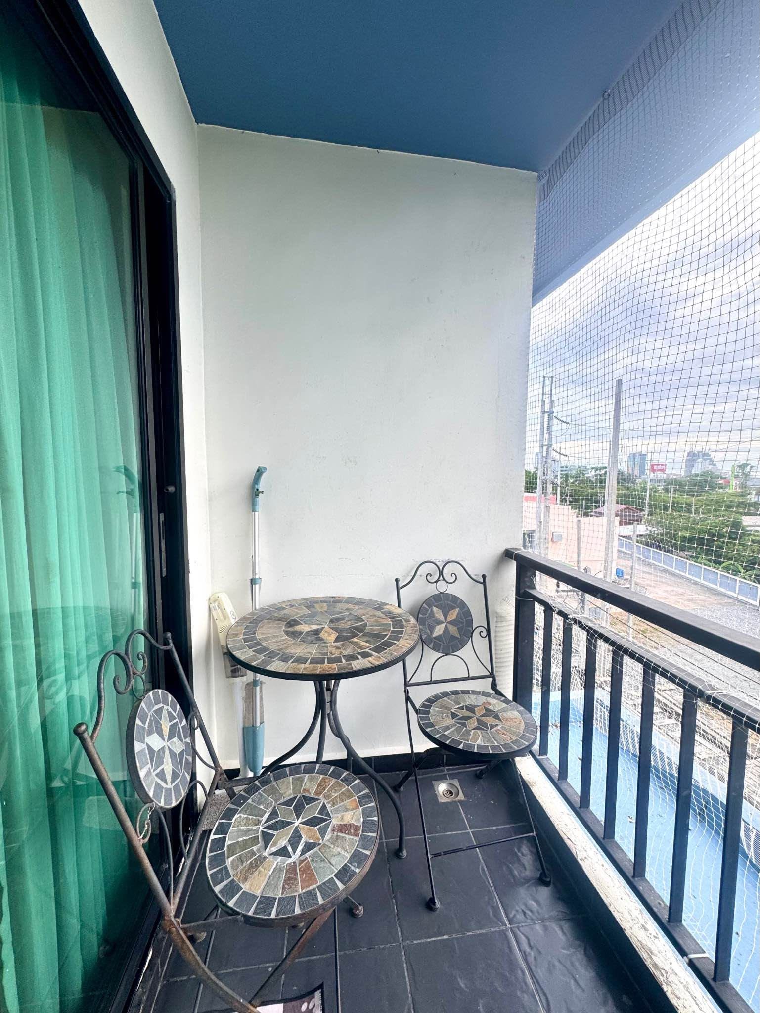 1 Bedroom Apartment for rent at The Blue Residence