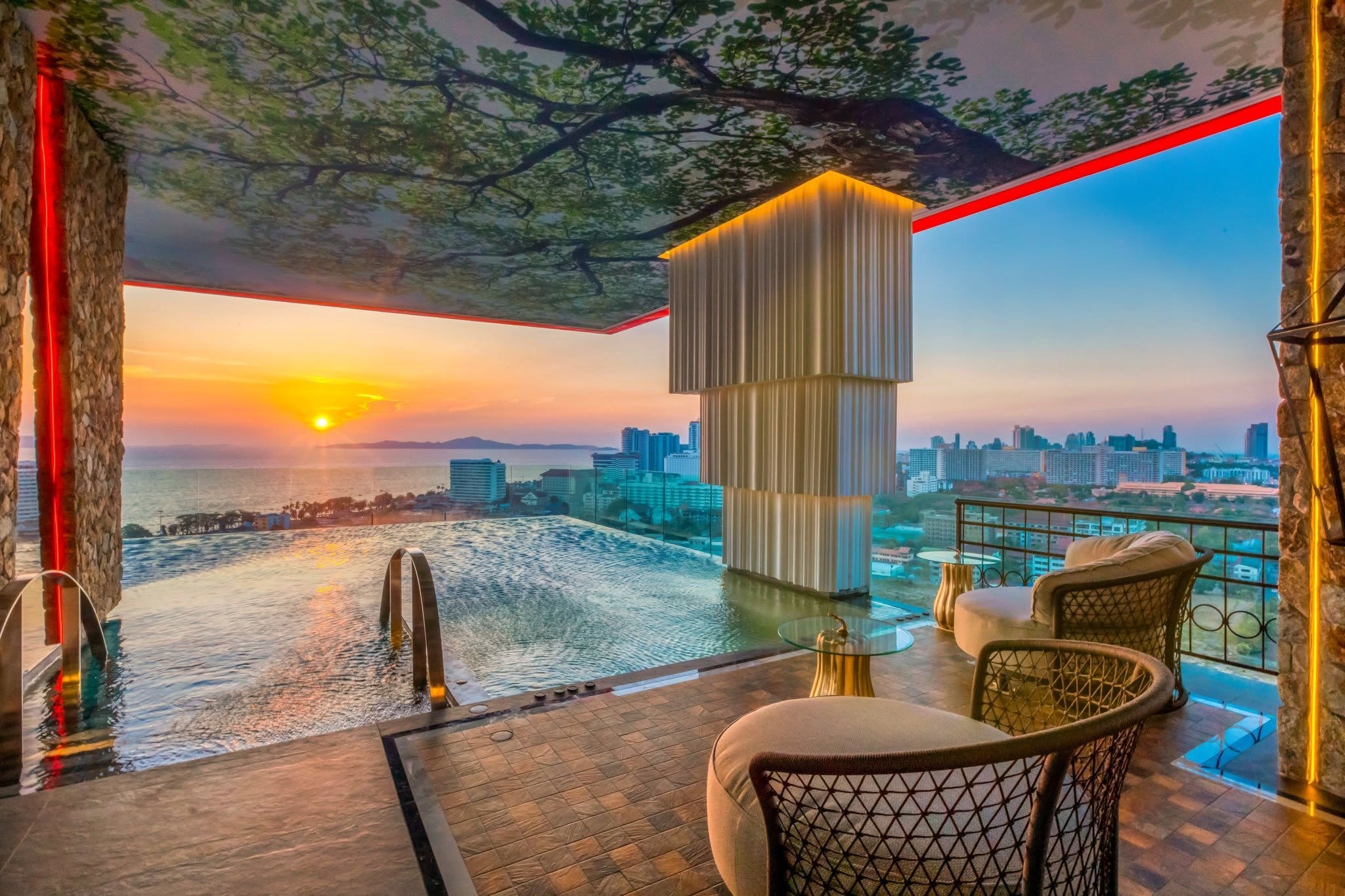 1 Bedroom Apartment for rent at The Riviera Ocean Drive