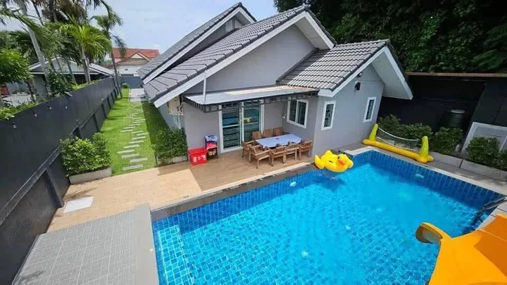 Villa for rent in Nong Prue