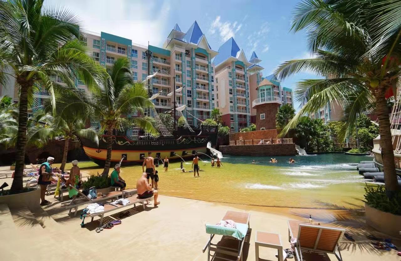 2 Bedroom Condo for rent at Grand Caribbean