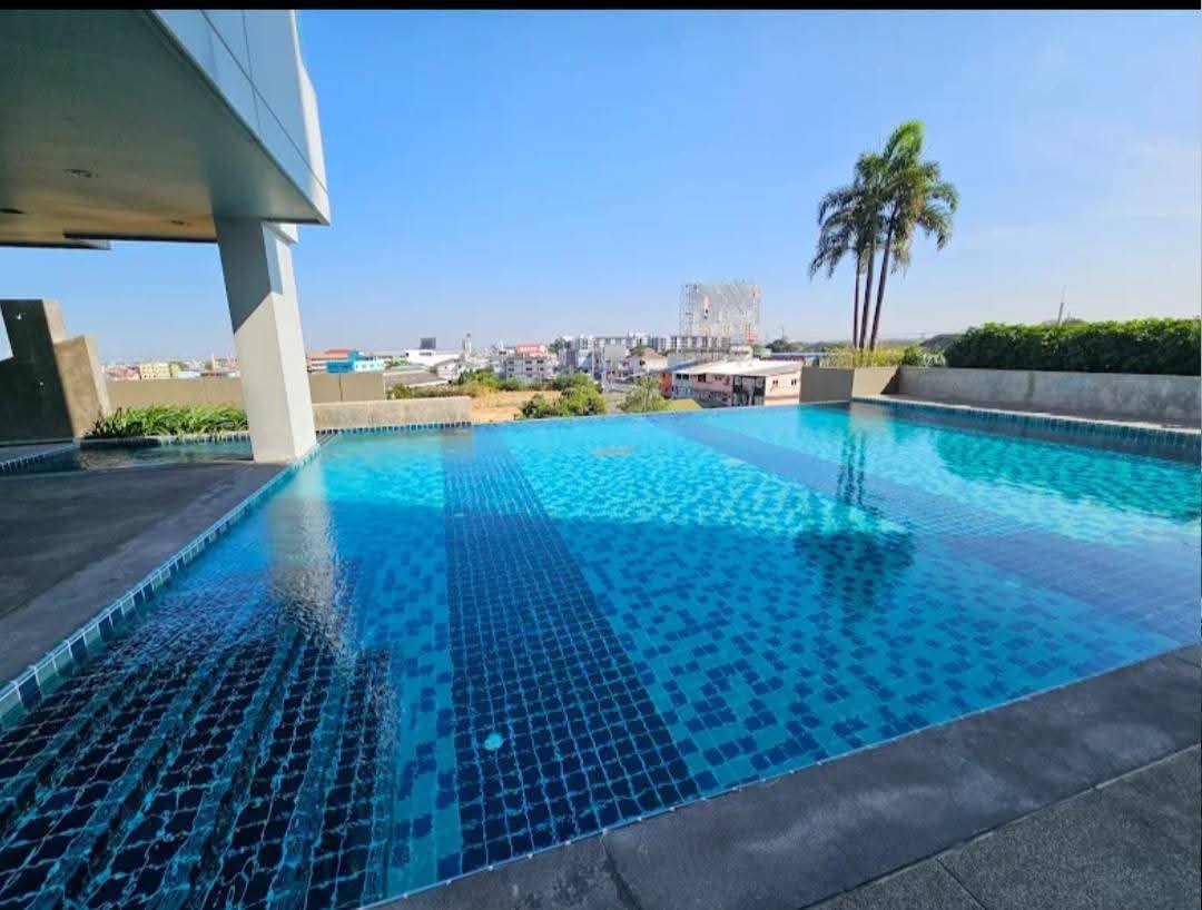 1 Bedroom Apartment for rent at Lumpini CondoTown Gym