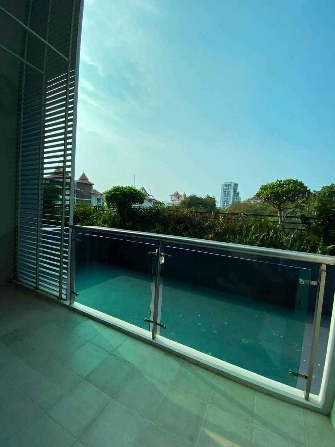1 Bedroom Condo for rent at The Axis