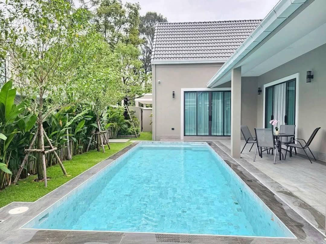 3 Bedroom Villa for sale in Pornprapanimit
