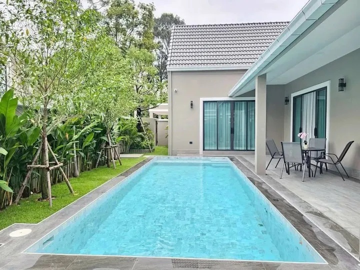 3 Bedroom Villa for sale in Pornprapanimit