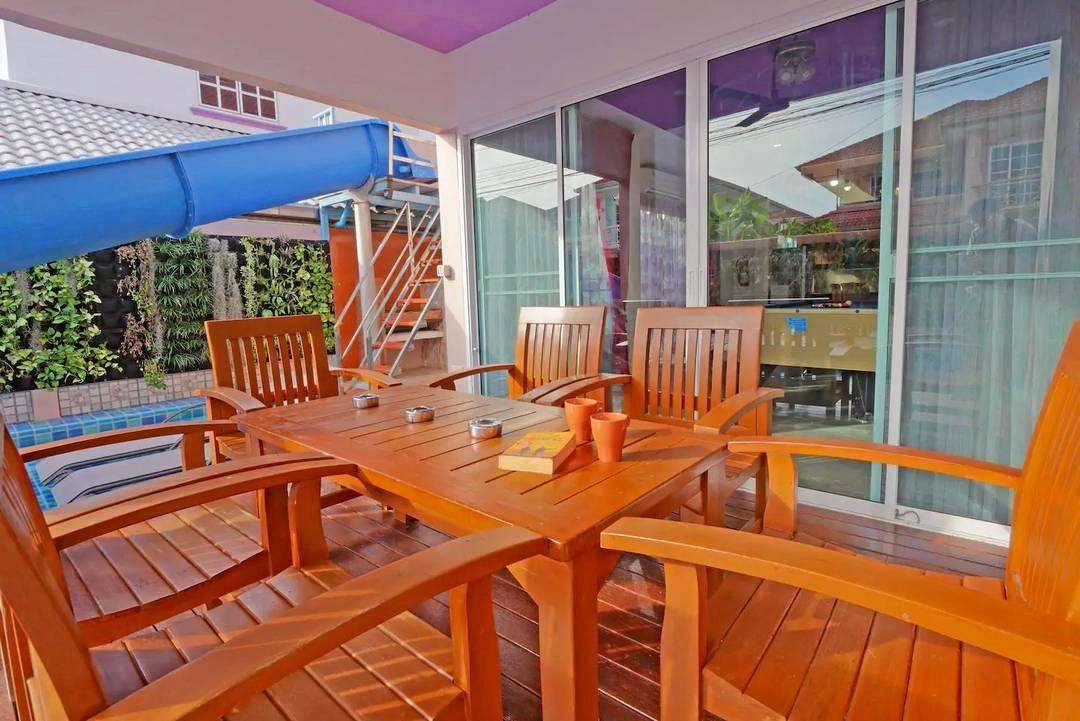 7 Bedroom Villa for sale in Chaiyapruek