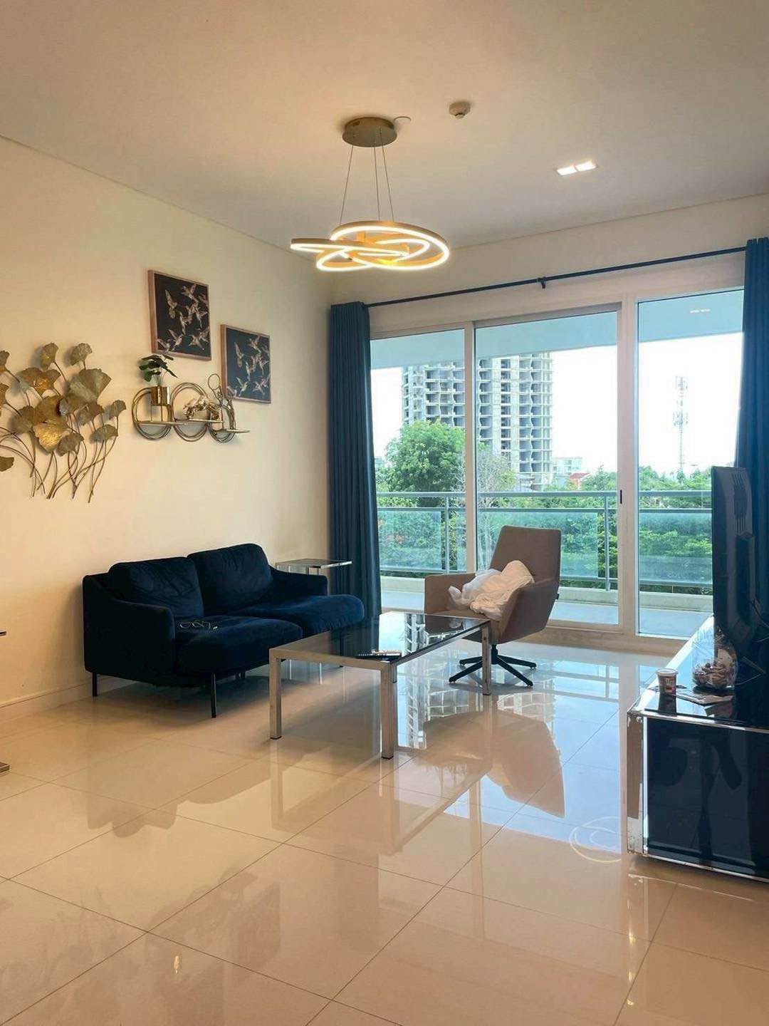 2 Bedroom Condo for sale at Reflection