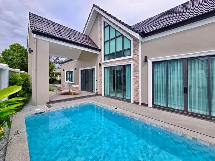 4 Bedroom Villa for sale in Mabprachan