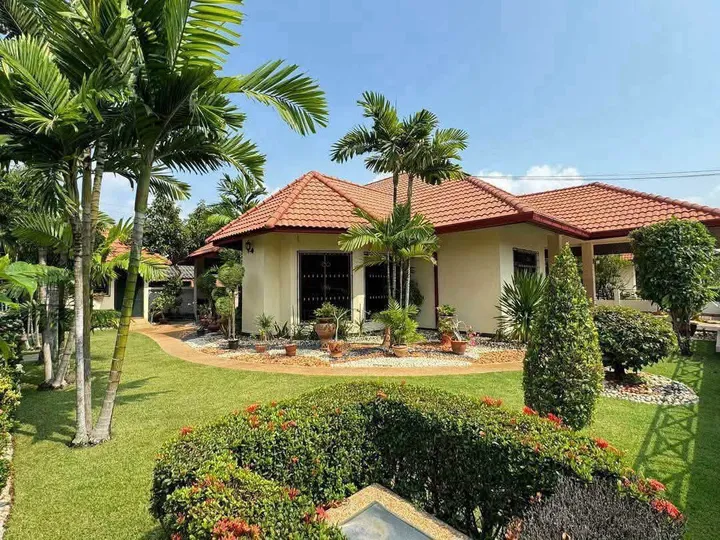 3 Bedroom House for rent at Pattaya Hill 1