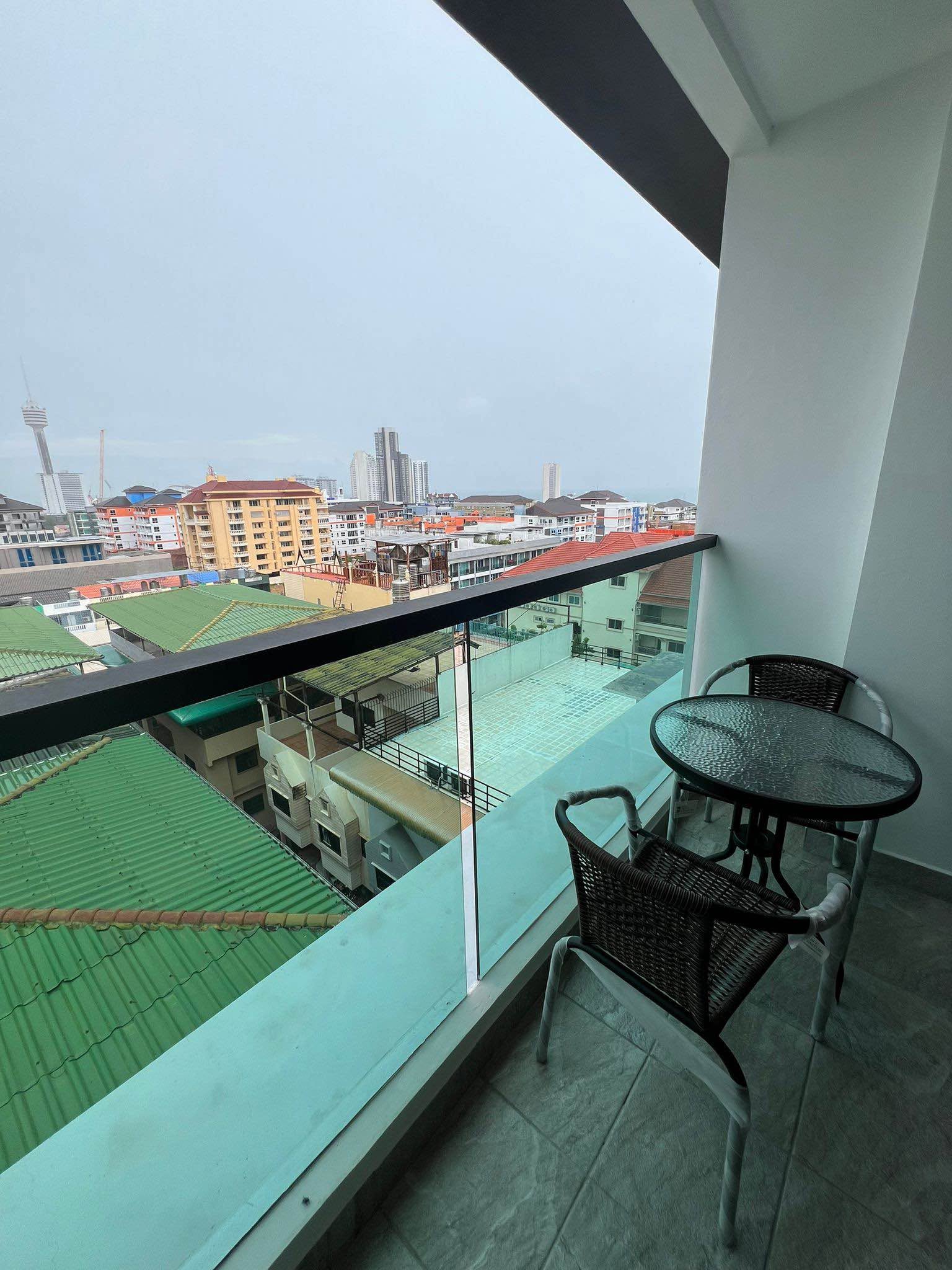 1 Bedroom Apartment for rent at Siam Oriental Plaza