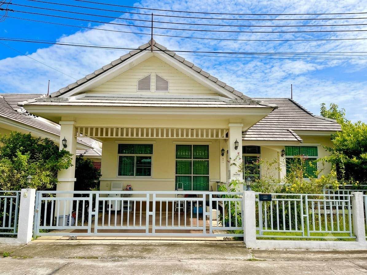 3 Bedroom House for sale at The Rich Perfect