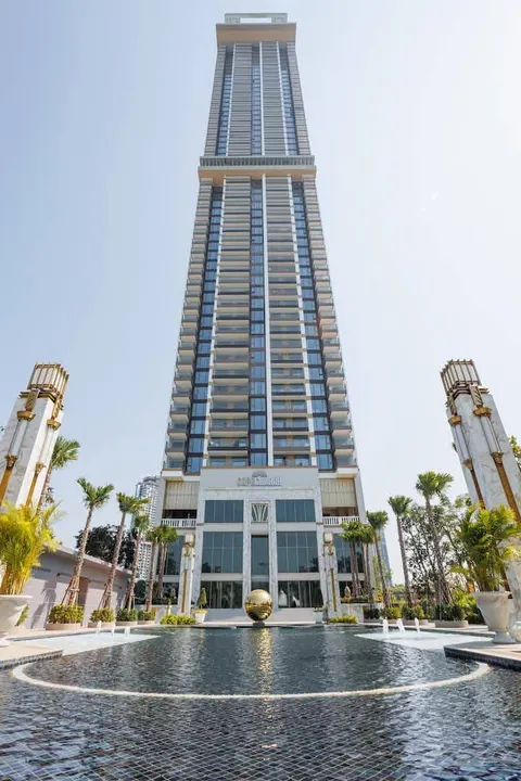 Photo from a listing at Copacabana