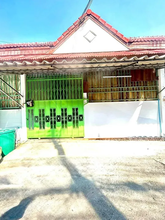 Listing photo