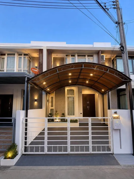 2 Bedroom House for rent at Ek Mongkol Village 5/1