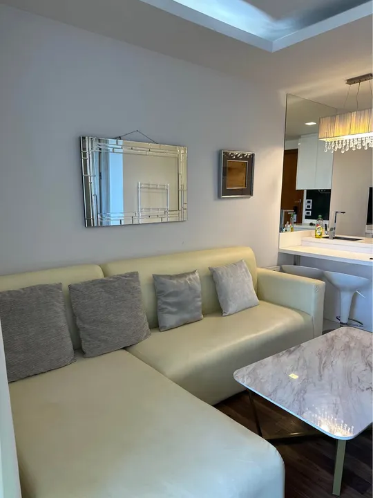 1 Bedroom Condo for rent at Peak Tower