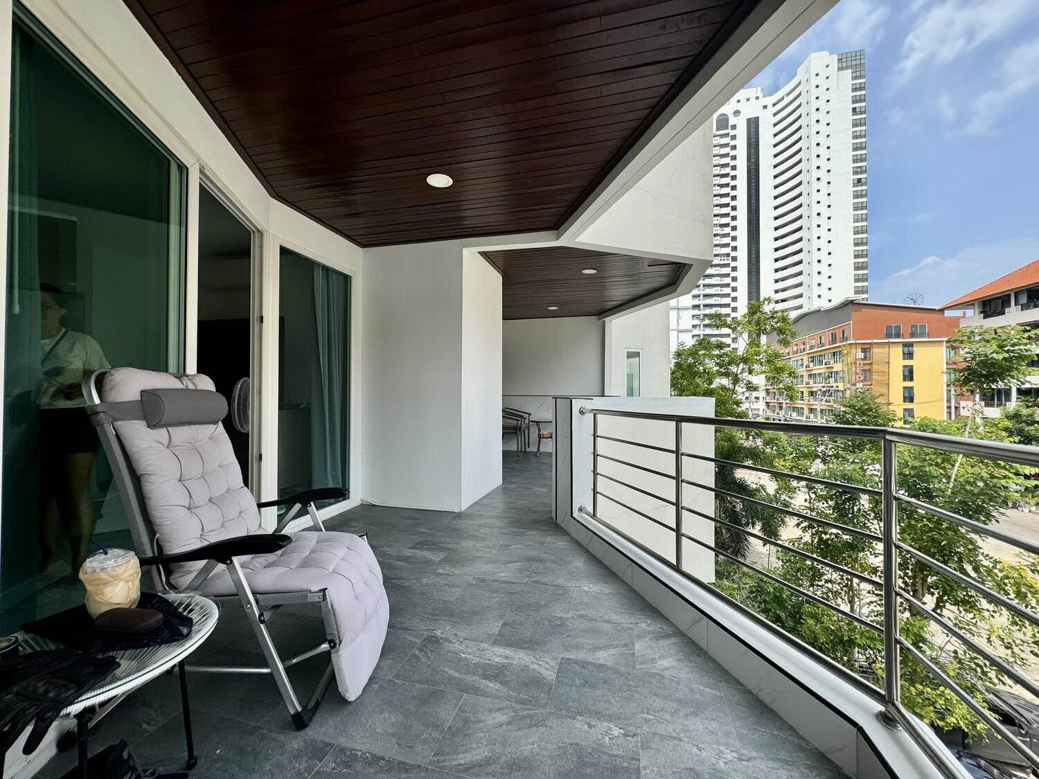 2 Bedroom Condo for sale at Jomtien Plaza Residence