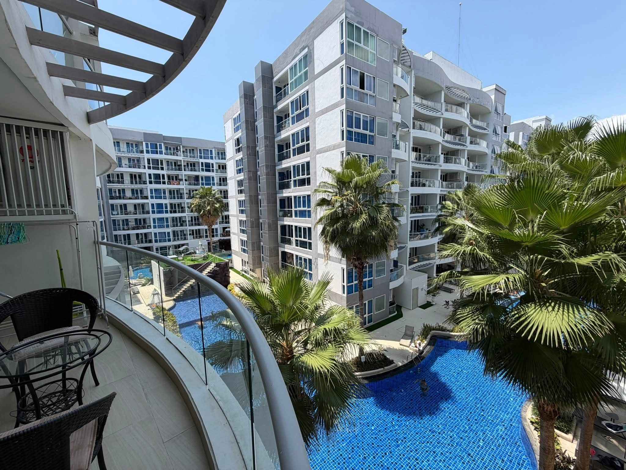 1 Bedroom Apartment for rent at Grand Avenue