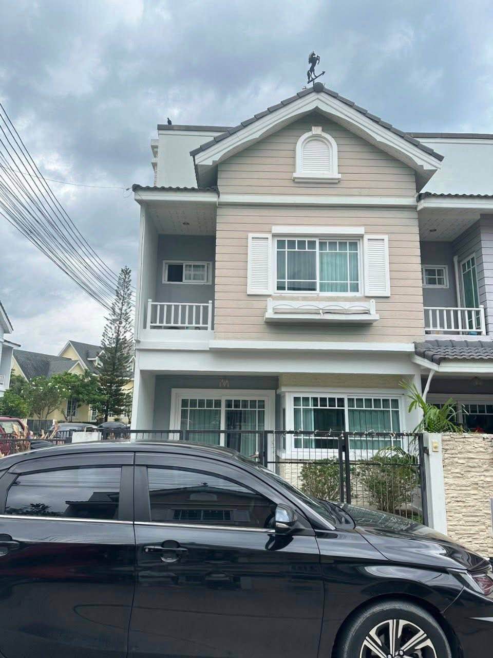 3 Bedroom Townhouse for rent at Bristol Park