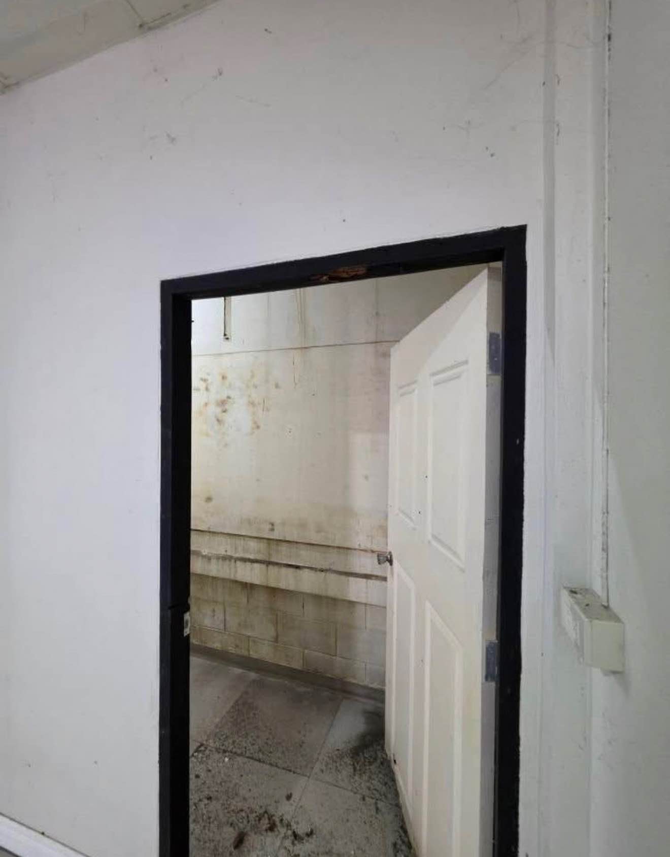 3 Bedroom Townhouse for sale in Pong