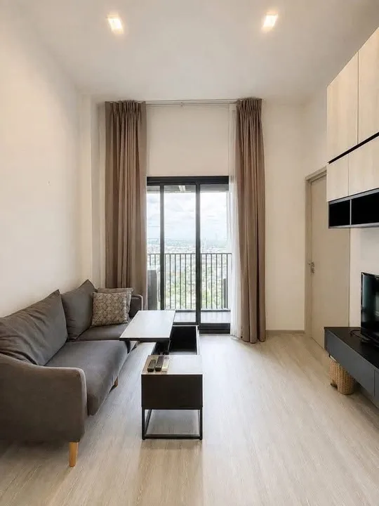 Photo from a listing at The Line Sukhumvit 101