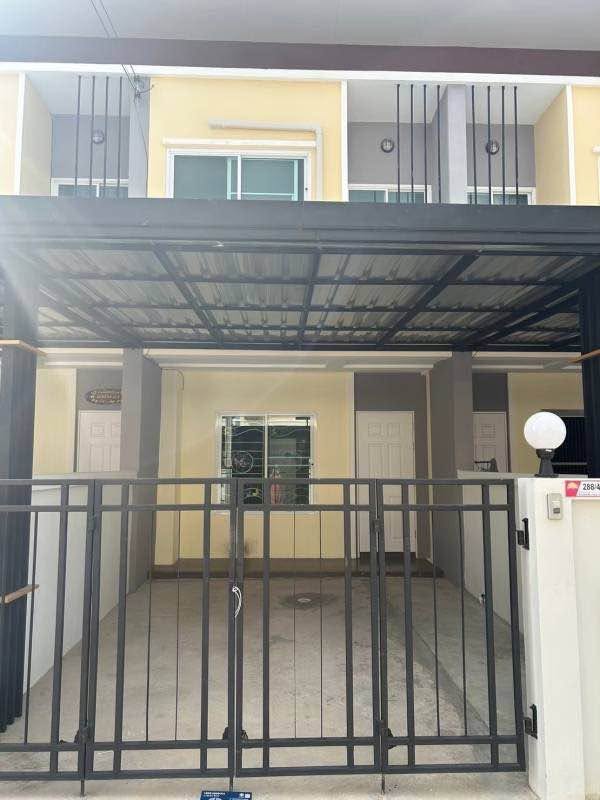 3 Bedroom Townhouse for rent in Rong Po