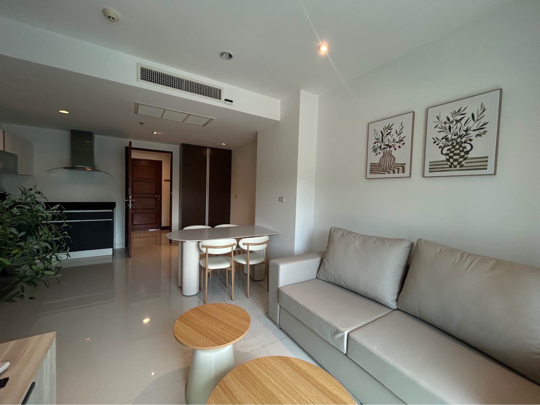 2 Bedroom Condo for rent at The Axis