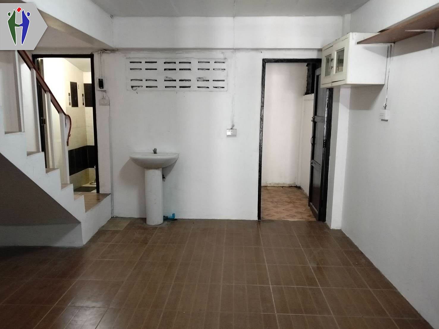 Commercial for rent in Nong Pla Lai