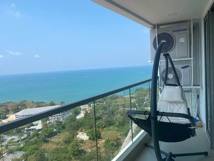 2 Bedroom Apartment for rent at The Peak Towers