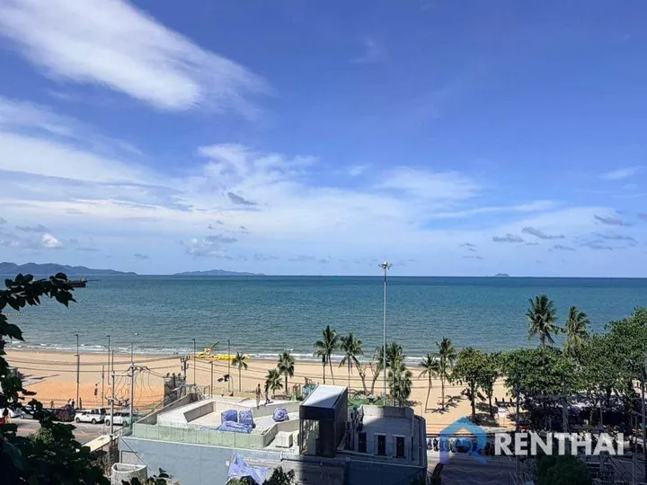 1 Bedroom Condo for sale at Arom Jomtien