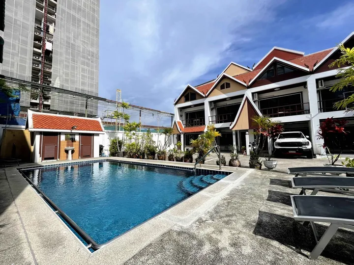 4 Bedroom Townhouse for rent at Corrib Village