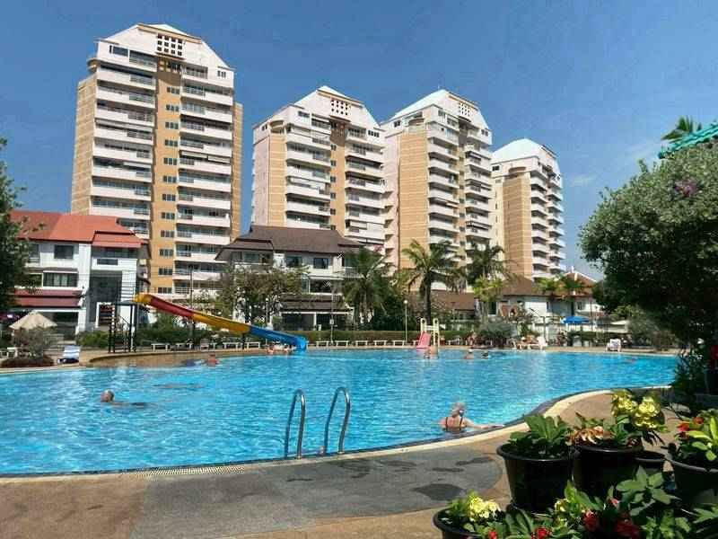 Studio for sale at View Talay 1