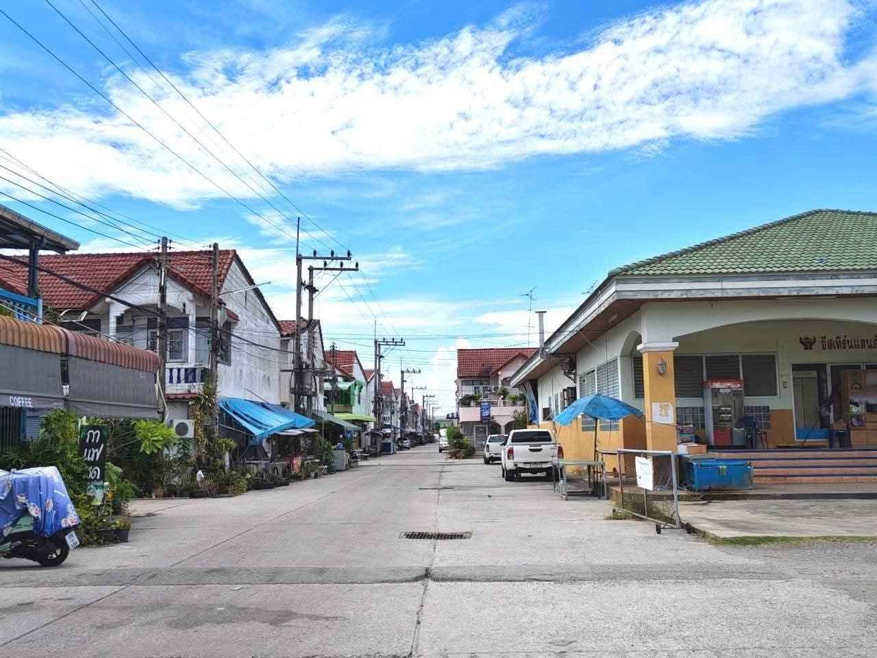 2 Bedroom Townhouse for rent at Eastern Napar