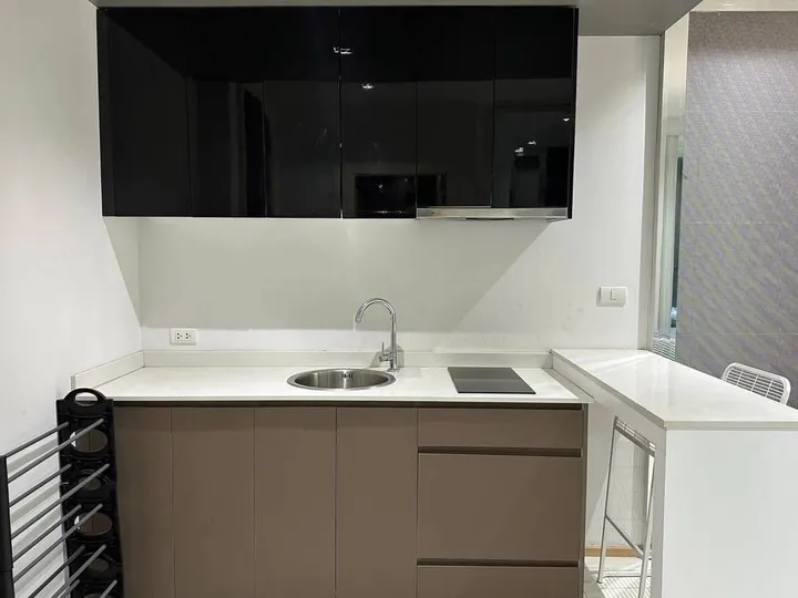 1 Bedroom Condo for rent at Gallery Condo