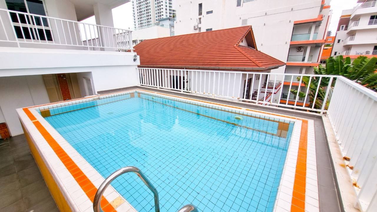 Condo for rent at New Nordic Suit 6