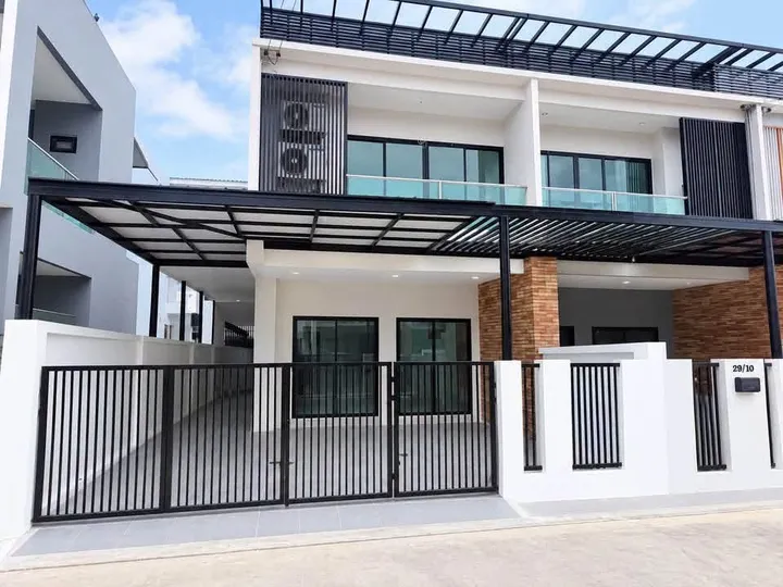 2 Bedroom Townhouse for sale at Nakhara Siri