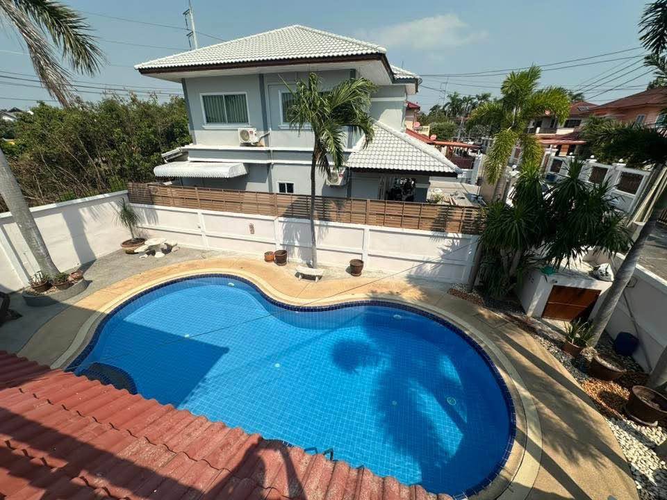 5 Bedroom House for rent at European Home Place