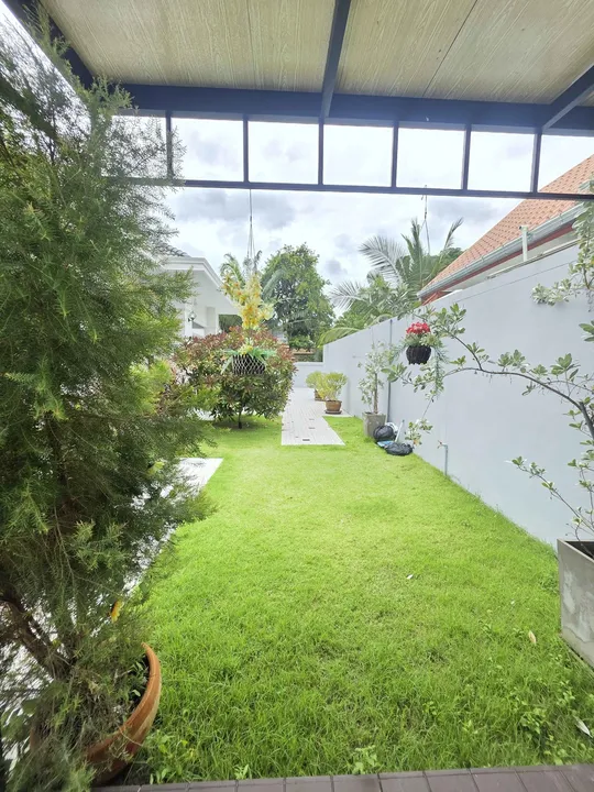 3 Bedroom Villa for sale in Bang Saray