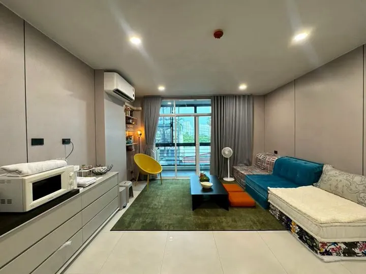 Photo from a listing at The Ocean Pearl