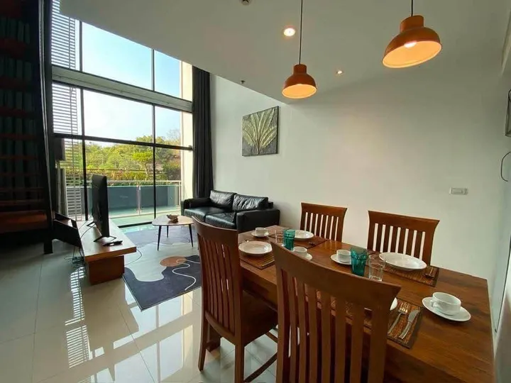 Photo from a listing at Axis Condo