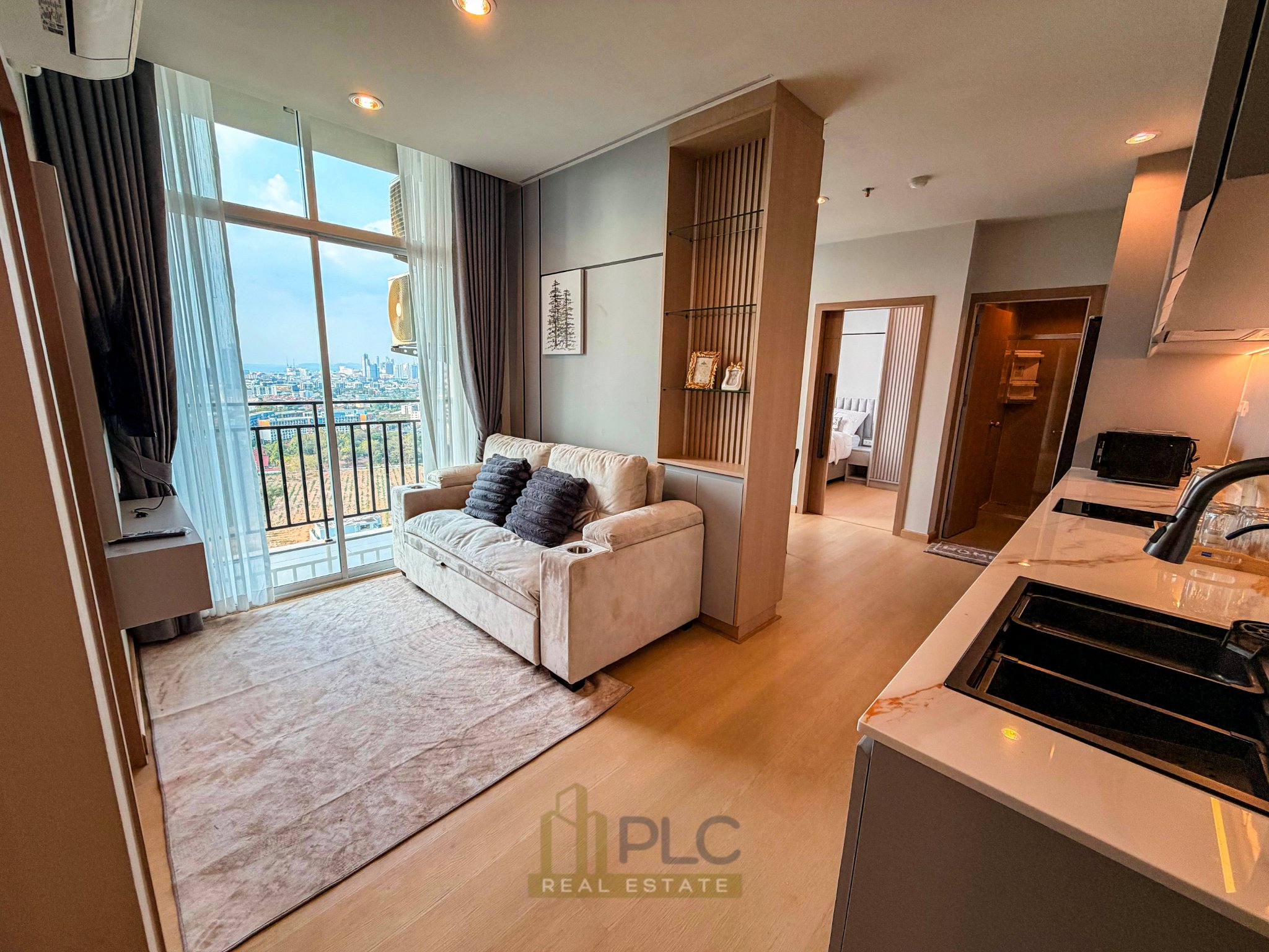 2 Bedroom Condo for sale at The Twin Tower