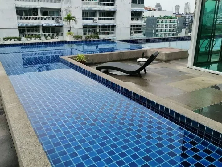 Photo from a listing at Laguna Bay 2
