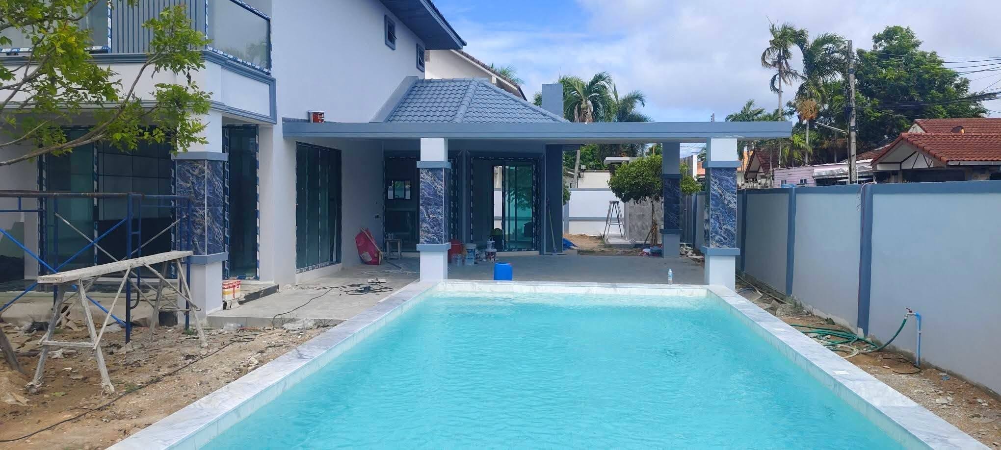 4 Bedroom House for sale at Pattaya Land & House