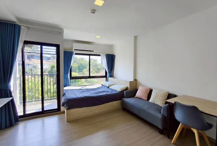 Photo from a listing at Vay Pothisan