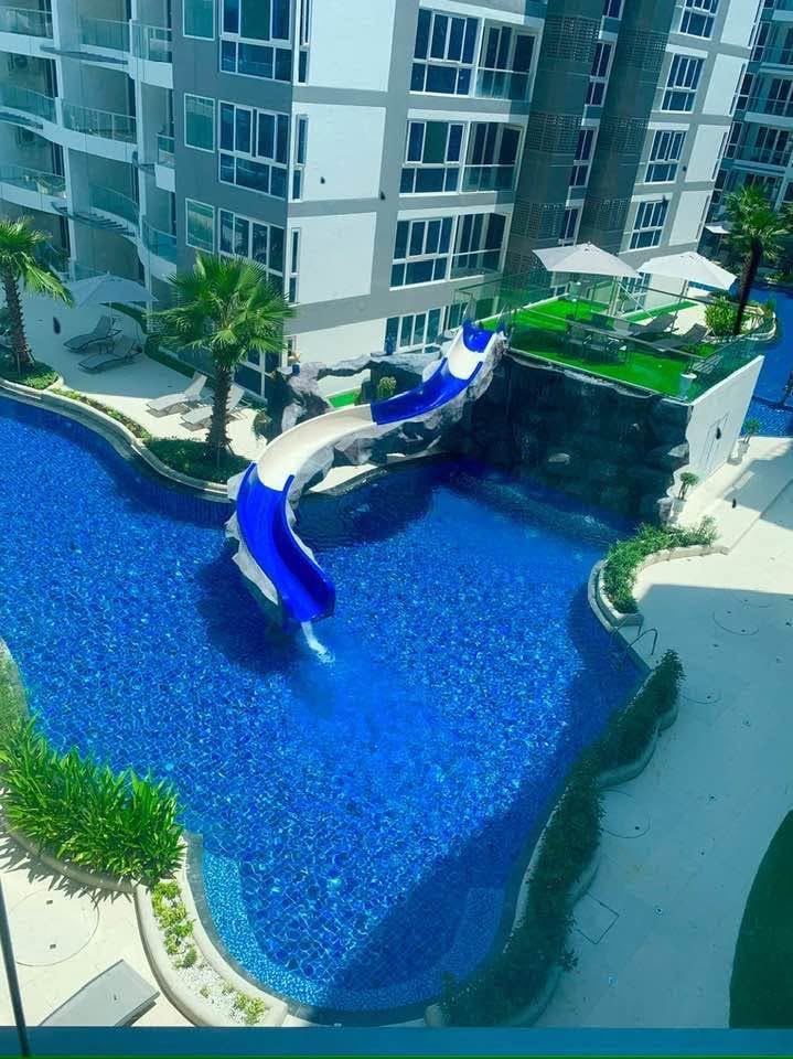 1 Bedroom Condo for sale at Grand Avenue