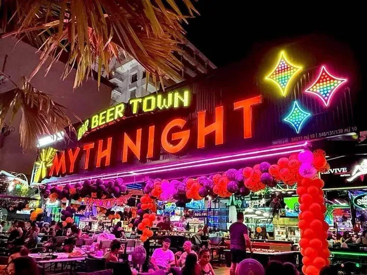 Commercial for sale in Central Pattaya