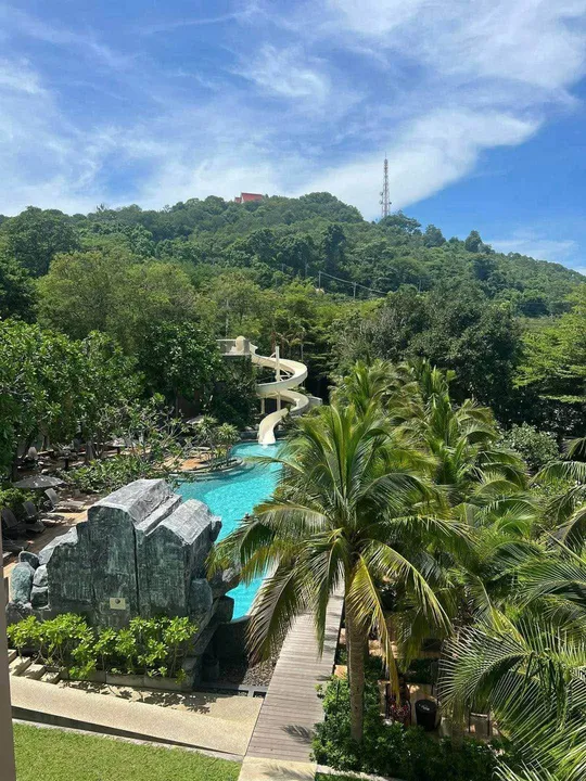 2 Bedroom Condo for rent at Unixx
