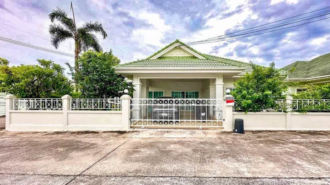 3 Bedroom House for rent at Ban Chalita 2