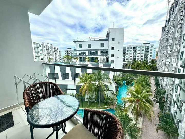 Photo from a listing at Arcadia Beach Continental