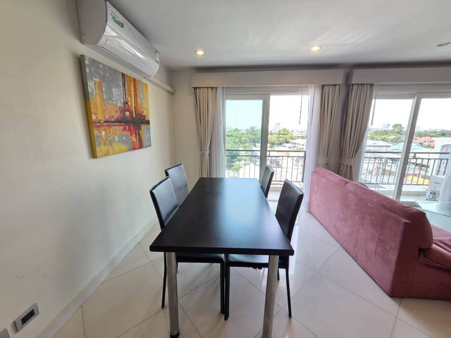 2 Bedroom Condo for rent at Parkland Condo