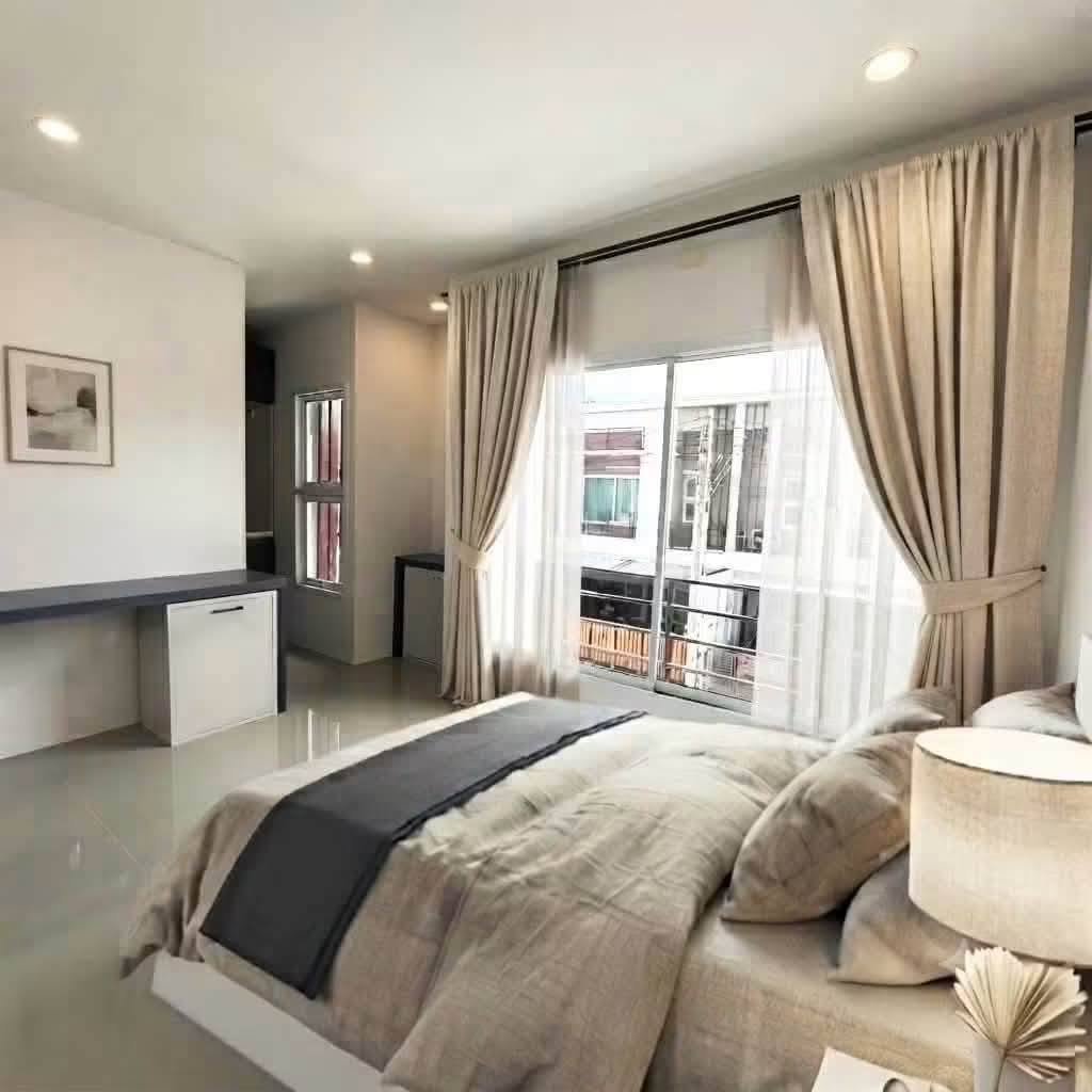 3 Bedroom House for rent in Soi Siam